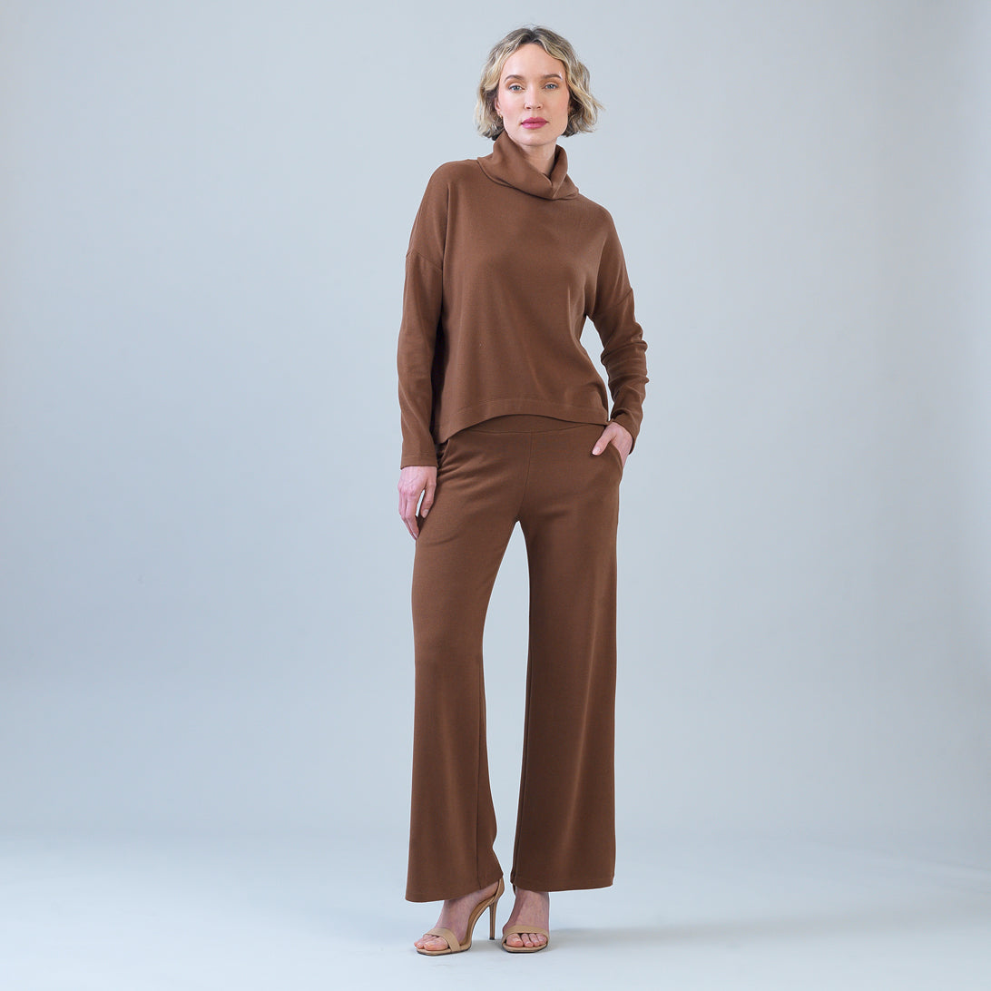 Clara Sun Woo Lounge Knit Tipped Hem Sweater in Camel